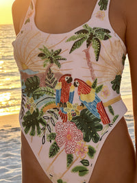 Isla Bonita One Piece